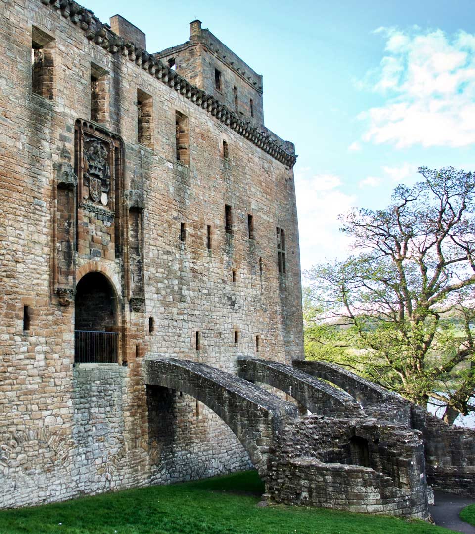 Side view of Linlithgow Palace ruins in Scotland