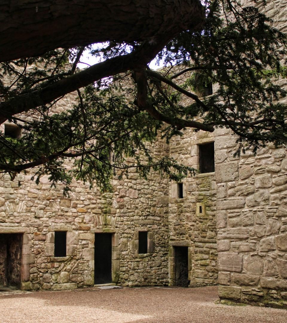 Craigmillar castle in Edinburgh (Scotland)